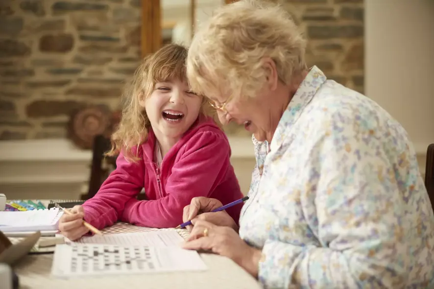Kreuzworträtsel für Senioren: Gedächtnis trainieren