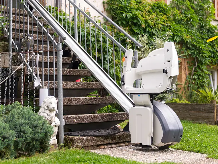Kundenreferenzbild TK Home Solutions - Außenlift